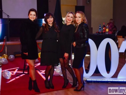 1287399-1677961405-22004700