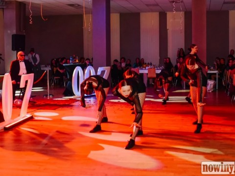 1287425-1677961424-64220000