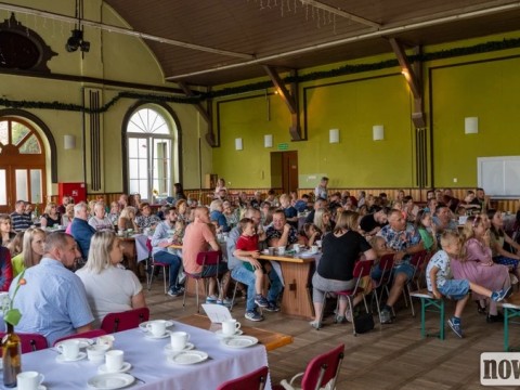 1509404-1716061056-84363100