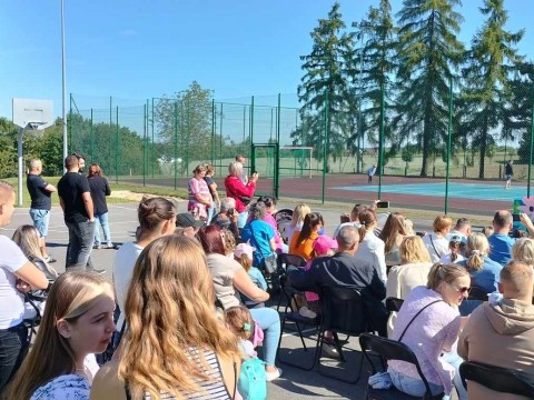 0dae6a5d-6b7b-4cfc-8206-0bc6e1ea43ac