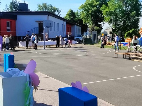 ef98c5d7-b0cb-46aa-a9b5-bc3a37282f0f