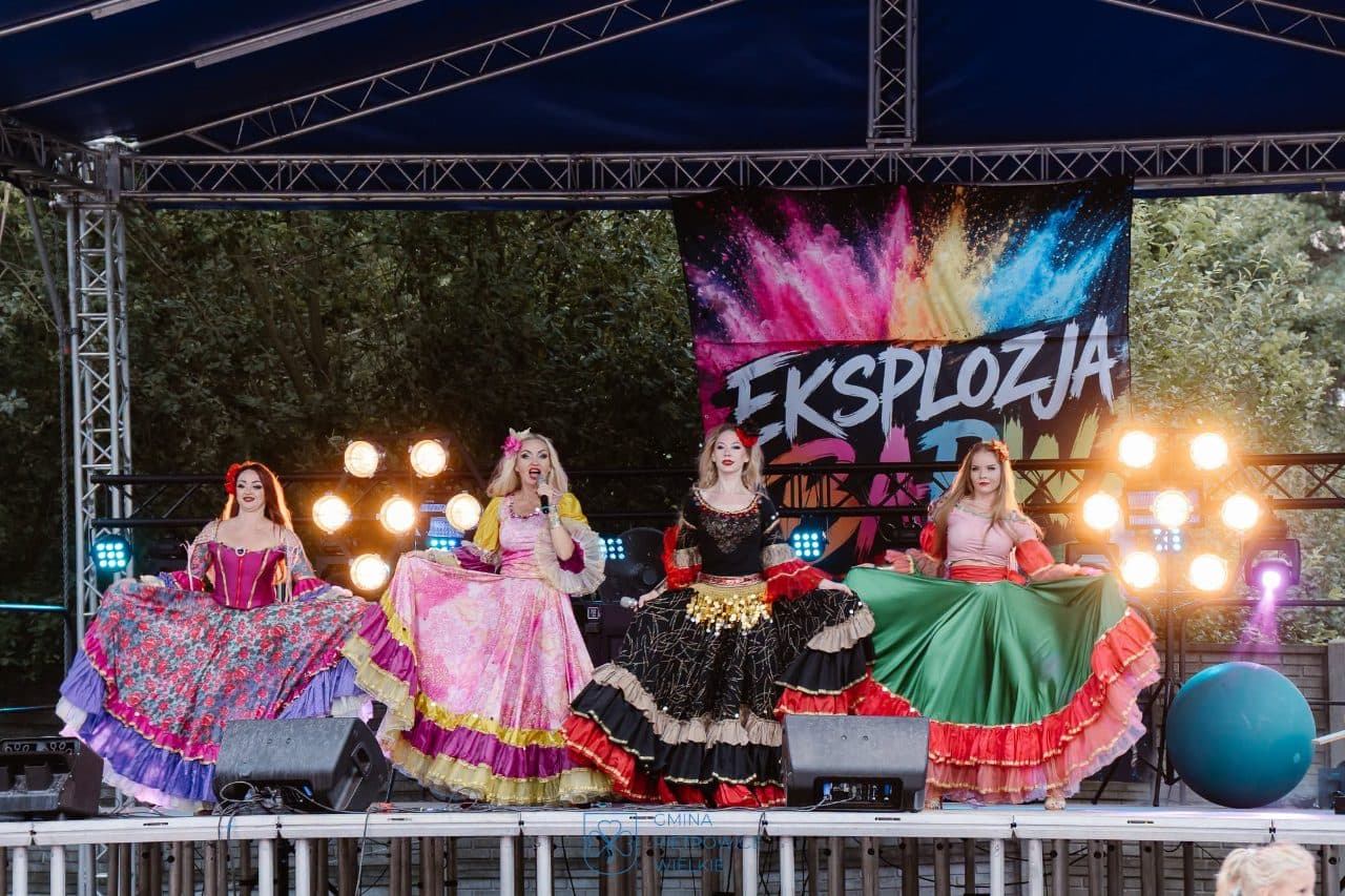Eksplozja Barw w Pietrowicach Wielkich – MARAQUJA SHOW rozgrzała publiczność do czerwoności