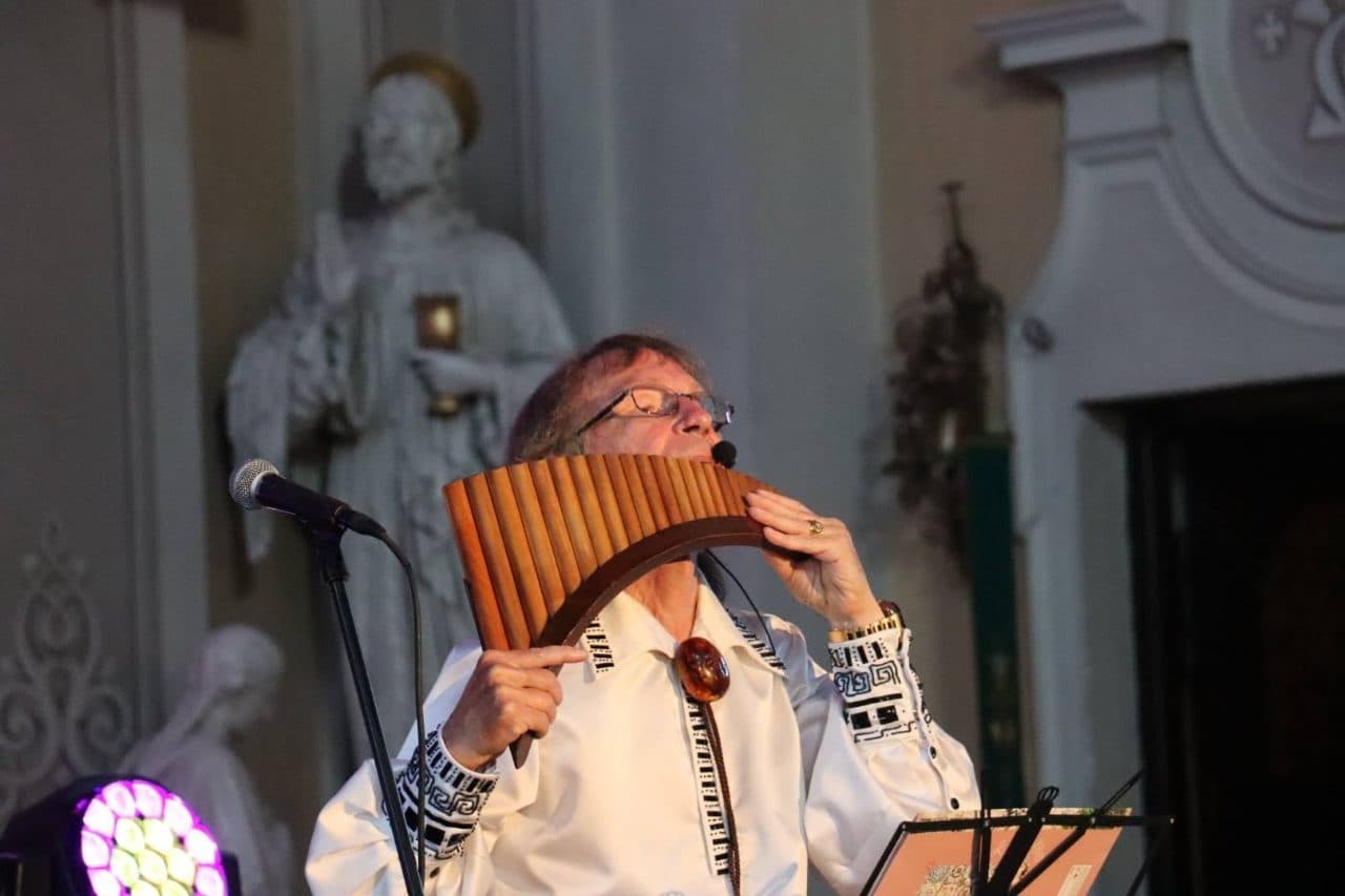 „Magia Fletni Pana” – wyjątkowy koncert Artura Thomasa w Krzanowicach