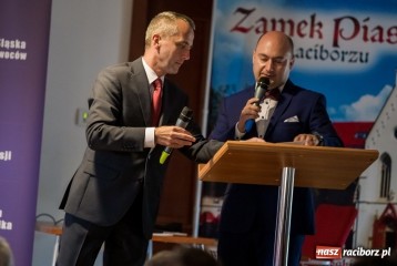 1529519637img-5017-