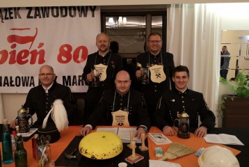 IMG-20191207-200003