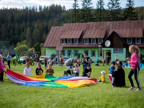 195998320-557283775656580-3558424450161722716-n