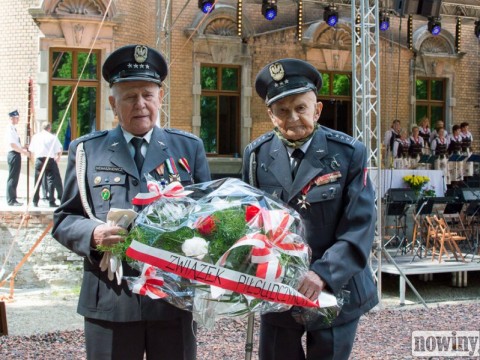 1017807-1622737227-37000100