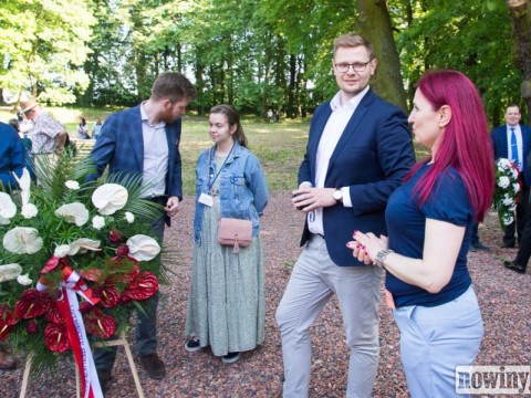 1017829-1622737232-42893500