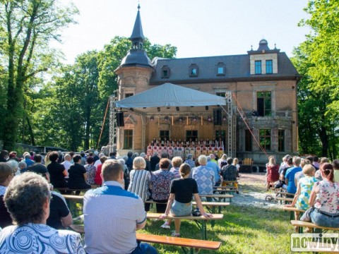 1017884-1622737243-34310900