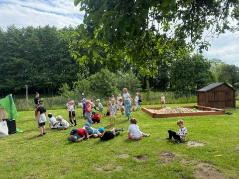 b01fdad9-ff3b-4020-95d1-379f2f362efd