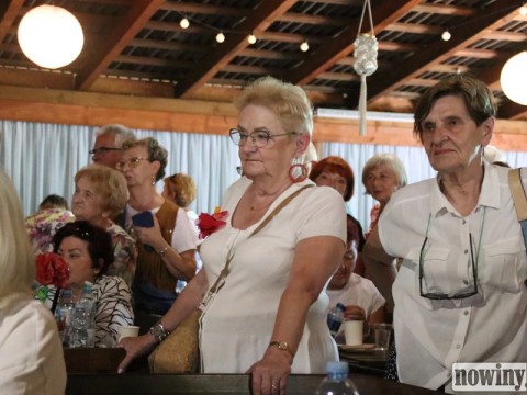 1696684-1750429153-74897800