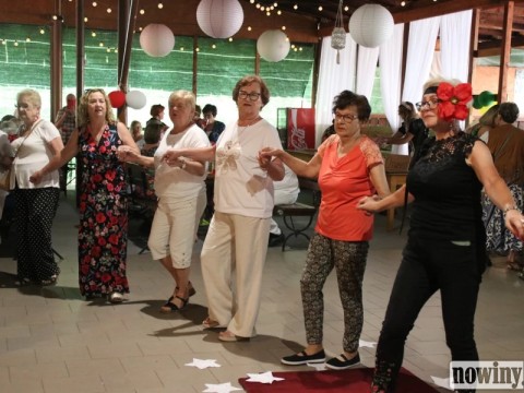 1696731-1750429203-04621300