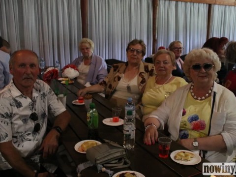 1696733-1750429205-43390500