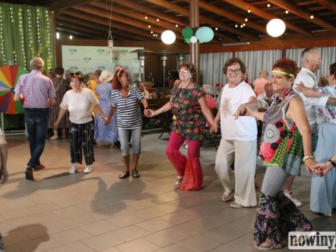 1696739-1750429212-50753400