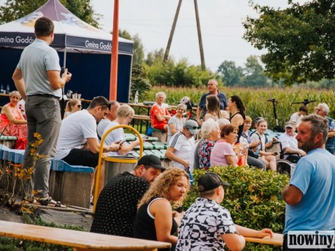 1716964-1754758395-72212600