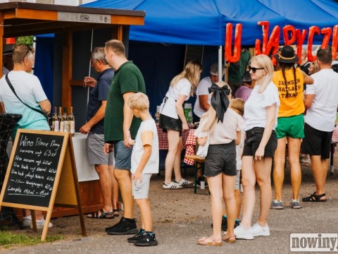 1716978-1754758403-88031000