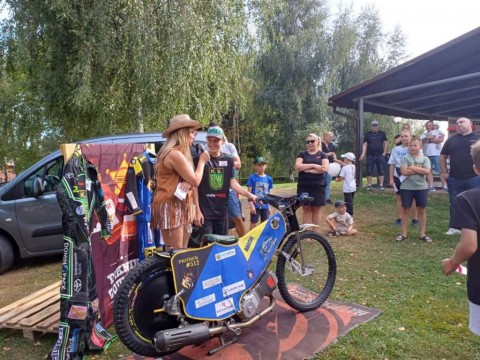 FB-IMG-1756702017393