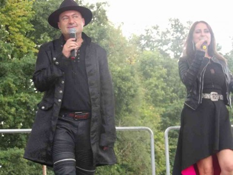 Messenger-creation-C8CA1173-26FA-439F-89C2-7E69D8A18A39