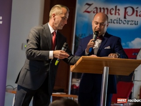 1529519637img-5017-