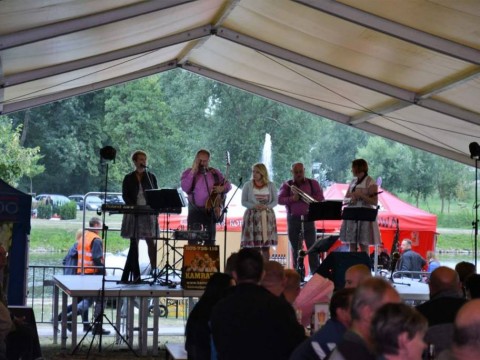 FB-IMG-1530378720435