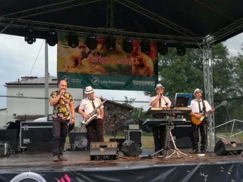 37175294-1087053461441849-5541587150006386688-n