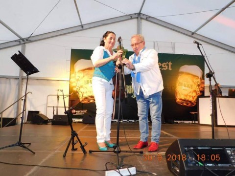 FB-IMG-1538369173822