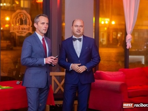 1540836562img-5657-