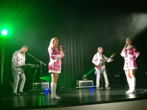 IMG-20190212-193324