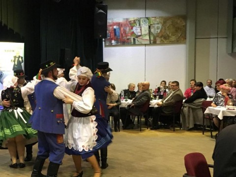 53264646-2037669149687538-3249863673979600896-n