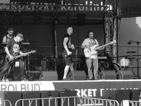 61915200-2349211878735498-48128703439306752-n