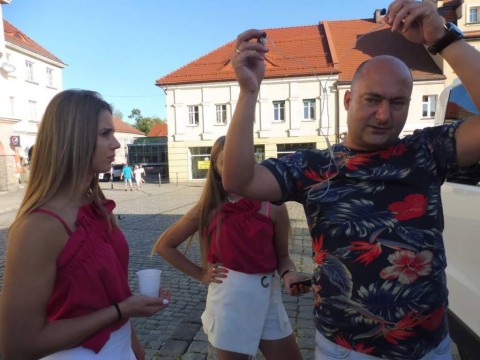 FB-IMG-1568045017716