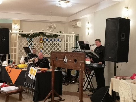 IMG-20191206-191823