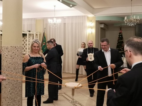 IMG-20191206-192701
