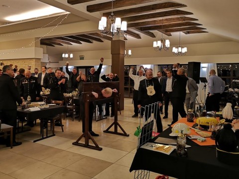 IMG-20191207-180947
